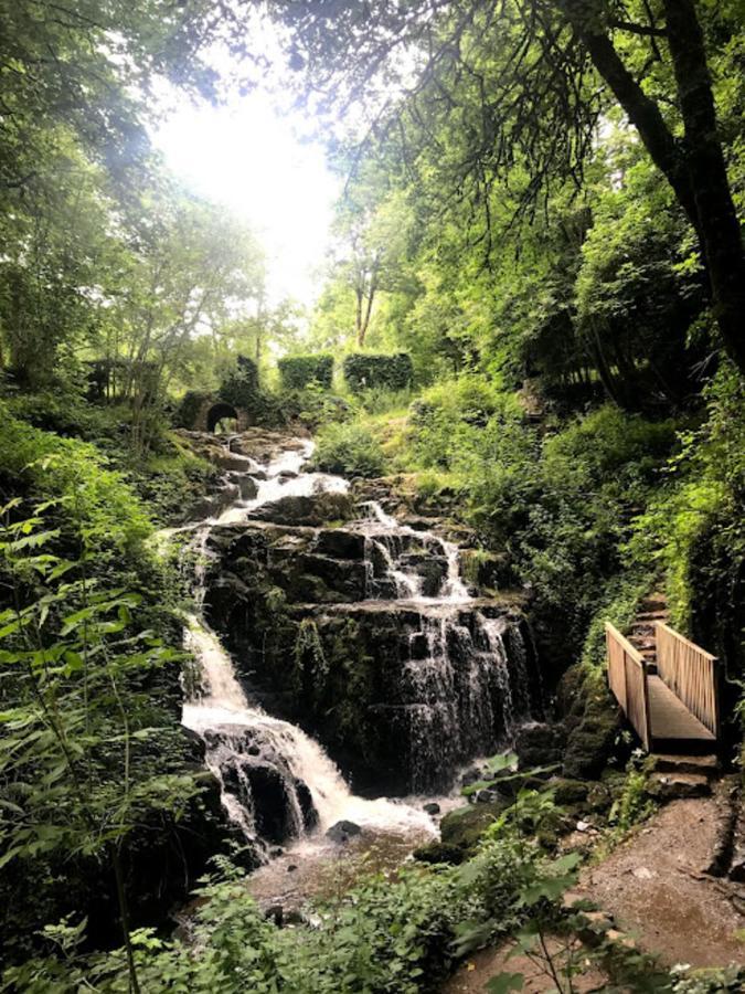 La Tour Cachee Mortain-Bocage Exterior foto